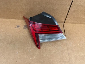 OEM 2021 2022 2023 2024 Hyundai Elantra Tail Light HALOGEN WITH LED LEFT NICE! - Picture 1 of 9