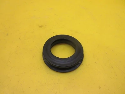 SEA-DOO SEADOO GS GSI GSX HX XP OEM CAMPANA DE GOMA TUBO DE VENTILACIÓN OJAL DE SELLO  Foto 1 de 4