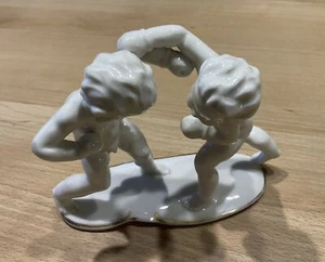 1. Wahl US-Zone Hutschenreuther Kunstabteilung K. Tutter „Boxende Jungen „ - Bild 1 von 6