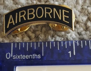  NEW MILITARY US ARMY AIRBORNE GOLD HAT LAPEL BADGE PIN  - Picture 1 of 1