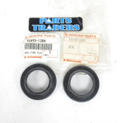 Vedação de poeira garfo Kawasaki genuína NOS (Conjunto 2) 1990-1991 KX80 roda grande 90-91 KX 80 - Imagem 1 de 3