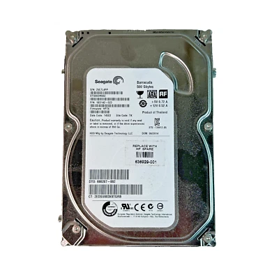 Disco duro interno Barracuda 3,5" 500 GB 7200 RPM Seagate 1BD142-023 ST500DM002 Foto 1 de 3