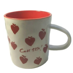 Anthropologie Hotel Magique Kaffeebecher Tasse Call Me Love Herz Apfel rot weiß  - Bild 1 von 6