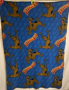 Scooby Doo Fleece Vintage Throw Blanket 45”x 60” Scooby on Blue Background Y2K - Picture 1 of 5