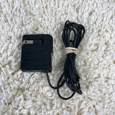 Cargador adaptador de CA oficial OEM AGS-002 Nintendo Game Boy Advance GBA SP DS AGS-002 Foto 1 de 3