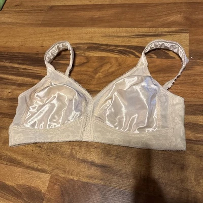 Sujetador Playtex 18 horas #4693 sin cables hombro cómodo talla 38C lila 2011 nuevo sin etiquetas Foto 1 de 4