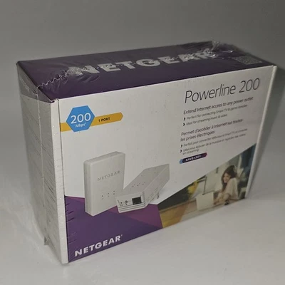 Netgear Powerline 200 Mini WiFi Extender Internet Access Point XAVB1301 NEW - Image 1 of 2