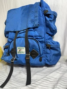 Vintage Ultimate Experience Camera Skiing Hiking Backpack Blue - Picture 1 of 15