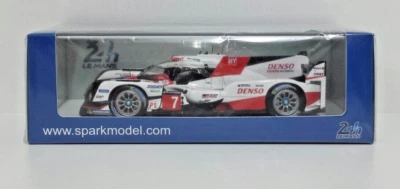 Model Car 1:43 Spark Toyota TS050 LMP1 24H Le Mans 2017 Static Modeling - Image 1 of 4
