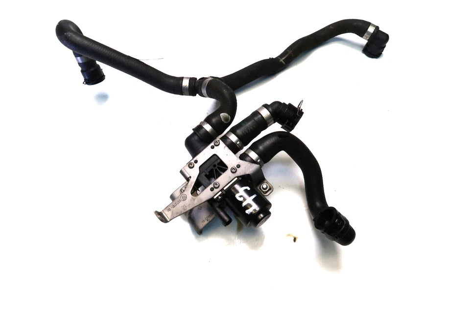 BMW F20 F21 F22 F23 F25 F30 F31 F32 F33 F36 Halter Umschaltventil B47  8573717 - Image 1 of 1