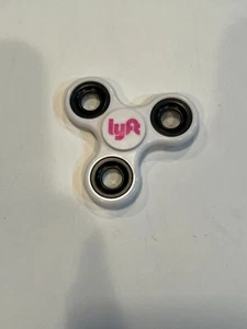 Weißer Fidget Spinner GEBRAUCHT - Bild 1 von 1