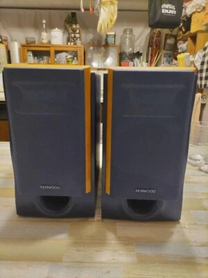 Kenwood LS-VH7 2-way Bookshelf Speakers Cone Woofer Vintage 1999 Used Tested - Image 1 of 4