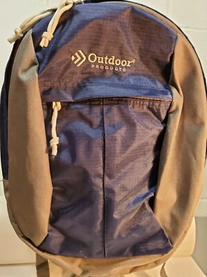 Backpack Outdoor Products Mens Traverse Gray Blue Mesh Pockets Zip EUC - Image 1 of 4