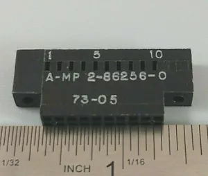 PLACA DE CONTACTO ELÉCTRICA AMP 2-86256-0 20 PINES - Imagen 1 de 5