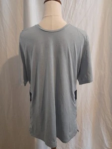 Lululemon Mens Grey T Shirt Size small - Picture 1 of 3