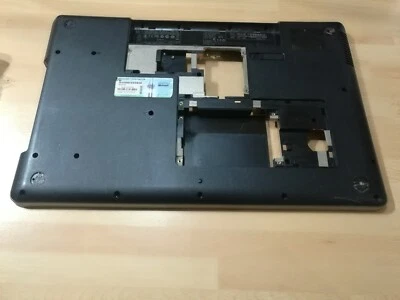 Scocca per HP G72-1000 - Compaq Presario CQ72 cover bottom case base inferiore - Immagine 1 di 2