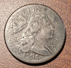Cabezal de pelo suelto de centavo grande 1794 de 1794 S-57 R-1 en estado bastante bueno detalles borde con letras - Imagen 1 de 4