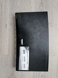 Samsung UBD-K8500 4K Ultra HD Blu-ray Player with Remote *SPARES OR REPAIRS* - Picture 1 of 6