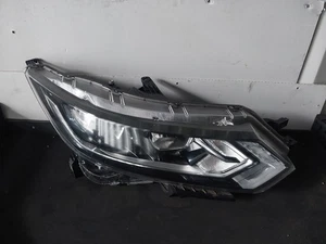 NISSAN QASHQAI J11 2017-2021 FACELIFT OSF FRONT RIGHT HALOGEN HEADLIGHT - Picture 1 of 10