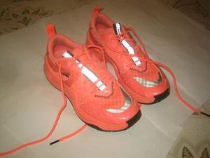 Ladies trainers ‘ PUMA ‘ – size 5 – orange – good condition - Picture 1 of 5