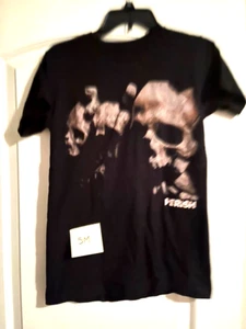 SKULL AND BONES BLACK GRAPHIC TEE SMALL - Picture 1 of 2