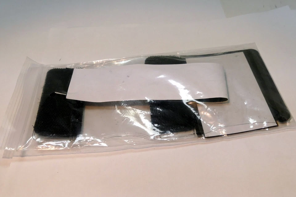 Hoop and Loop tape for LumiQuest SOFTBOX Flash Diffuser attachment - Image 1 of 4