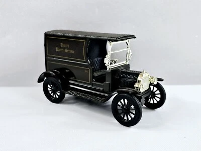 Ertl United Parcel Service 1913 UPS Modelo T Paquete Clásico Coche Die Cast 1:25 Foto 1 de 4