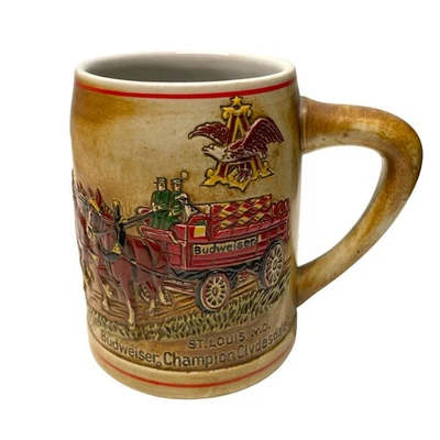 Taza vintage Budweiser Stein Champion Clysdale St. Louis, MO. Ceramarte Brasil Foto 1 de 4