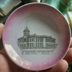 UM 1910 ST ELMO ILLINOIS HIGH SCHOOL ROSA SCHMUCKSCHALE JH GIBBONS PORZELLANLADEN - Bild 1 von 4