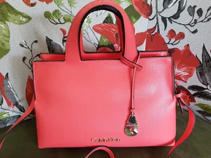 Neue, ungenutzte tolle Schulter-Handtasche von Calvin Klein für Damen - Bild 1 von 7
