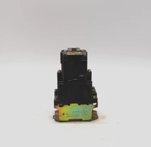 Allen-Bradley 700-NPTA1 Ser C Relais 700-NT Steuereinheit - Bild 1 von 6