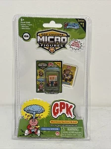 NEW World's Smallest 5040  Tee-Vee STEVIE Micro Figure GPK Series 1 - Picture 1 of 2