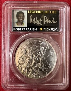 🏀🏀2020-P $1 🏀 Hall of Fame Silver Dollar PCGS MS70 Robert Parish Signed🏀🏀 - Picture 1 of 4