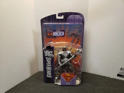 Figura de acero DC Super Heroes con diorama NISP Foto 1 de 3