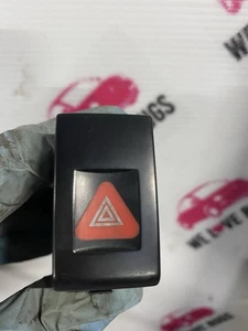 VW BEETLE HAZARD SWITCH 1C0953235 - Picture 1 of 3