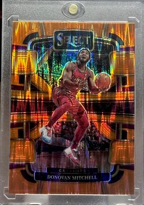 Донован Митчелл РЕДКАЯ ОРАНЖЕВАЯ УДАРНАЯ ПЕРЕЛИВАЮЩАЯСЯ ИНВЕСТИЦИОННАЯ КАРТА CAVS PANINI КАК НОВАЯ - Изображение 1 из 4