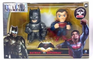 Batman v Superman Metals Die Cast 4" Figures Batman & Superman - Picture 1 of 3