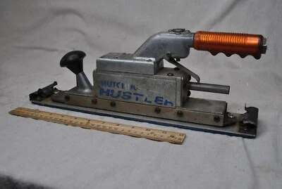Lijadora de placa de aire de línea recta Hutchins Hustler modelo 2000 almohadilla de 2 3/4" X 16" Foto 1 de 4