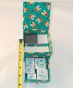 Vintage 1995 Sanrio Keroppi grüner Frosch Schublade Etui Schreibwaren Box Stempelkissen Tinte - Bild 1 von 24