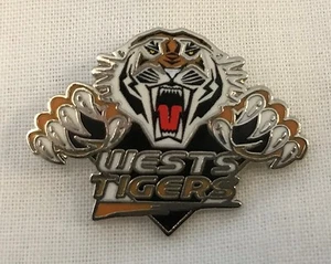 33029 WESTS TIGERS NRL TEAM LOGO COLLECTABLE LAPEL HAT TIE PIN BADGE - Picture 1 of 2