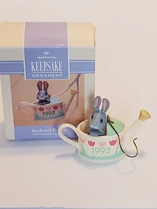 Hallmark Keepsake Ornament - Backyard Bunny -1993- Easter Collection-our # T4060 - Picture 1 of 7