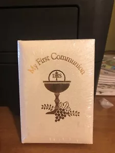 First Communion Book white girl's brand new never used - Picture 1 of 4