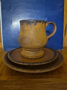 (3pc Set) McCoy Pottery Mesa Canyon Dinnerware - Picture 1 of 11