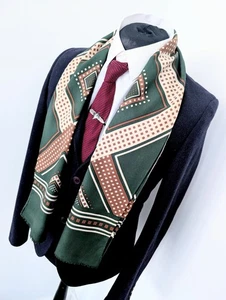 Men's Vintage Geometric Scarf, Gents 60's Silk Evening Green Scarf Opera Cravat - Picture 1 of 9