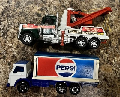 Matchbox SuperKings Peterbilt Wrecker 1978 K-20 & K-40 Ford D Series 1979 Pepsi - Image 1 of 4