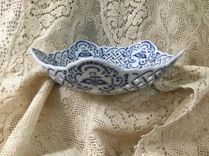 Vintage Blue Danube Gitterschale ~ Bonboniere ~ Brotkorb ~ Bandbanner #99183 - Bild 1 von 7