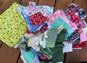 Over 3.5 Pounds of Cotton Fabric Quilting Cut Scraps Squares Remnants - Picture 1 of 4