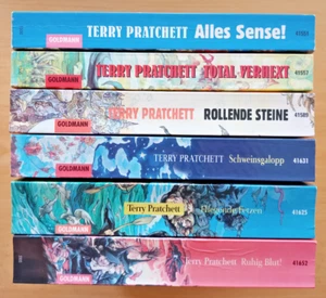 Terry Pratchett - Scheibenwelt Romane - 6 große TB - Goldmann - Zustand: Ø 1- - Bild 1 von 7
