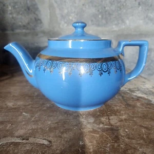 Vintage Hall 6 Cup Gilded Ceramic Porcelain Tea Pot Blue Fine China - Picture 1 of 9