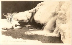 Dianas Bäder in North Conway, New Hampshire alte RPPC eisige Wasserfälle - Bild 1 von 2
